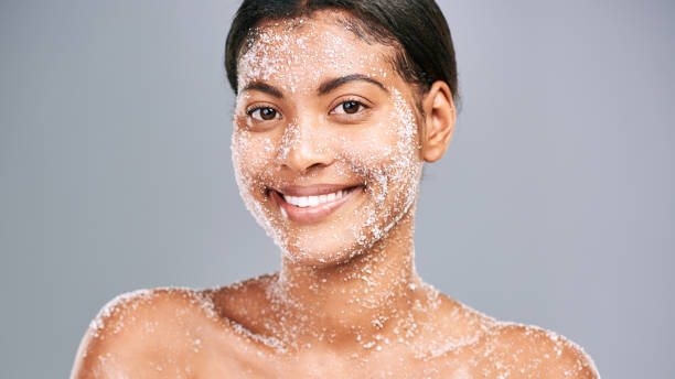 Benefits of exfoliating the skin