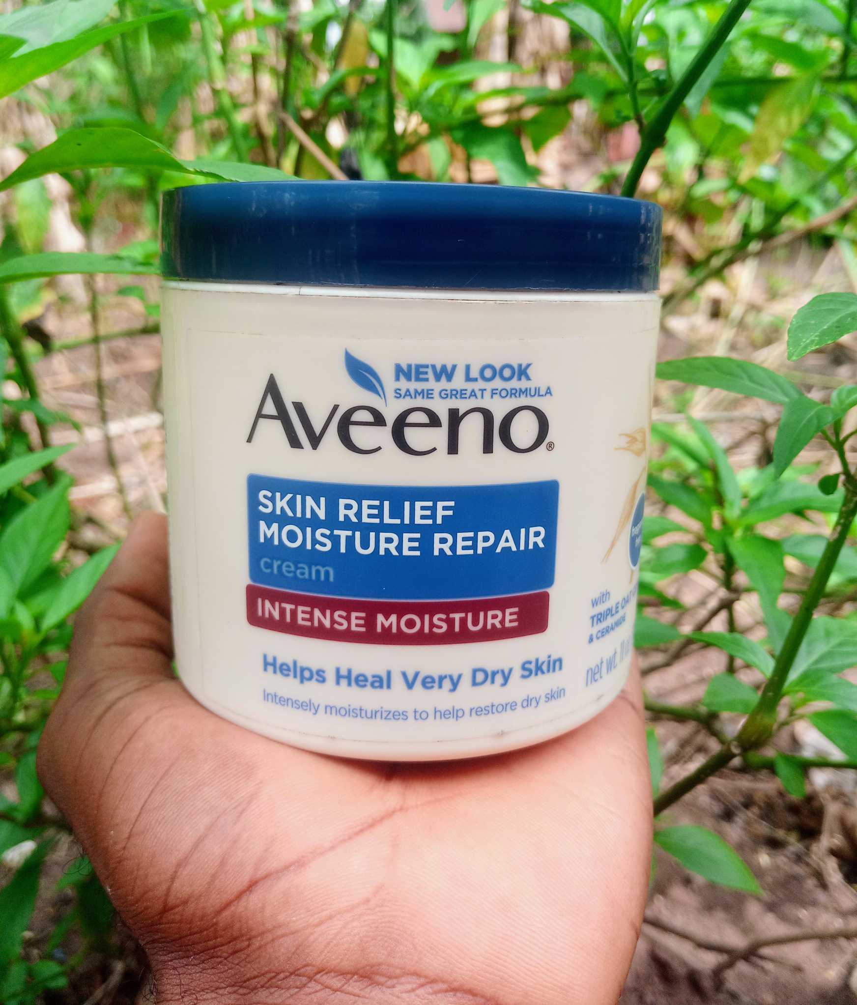 Aveeno Skin Relief Moisture Repair Cream review 